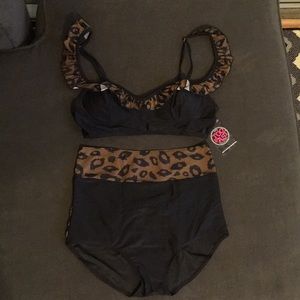 NWT Too Fast Pin Up Retro Rockabilly Bikini